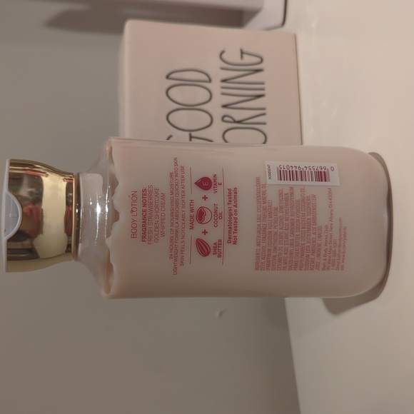 Bath and Body Works Strawberry Pound cake lotion - Picture 2 of 2